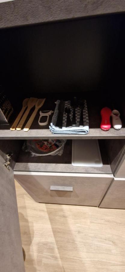 1-Zimmer Appartment In Aprilia Marittima Mit Gemeinschaftspool Kültér fotó